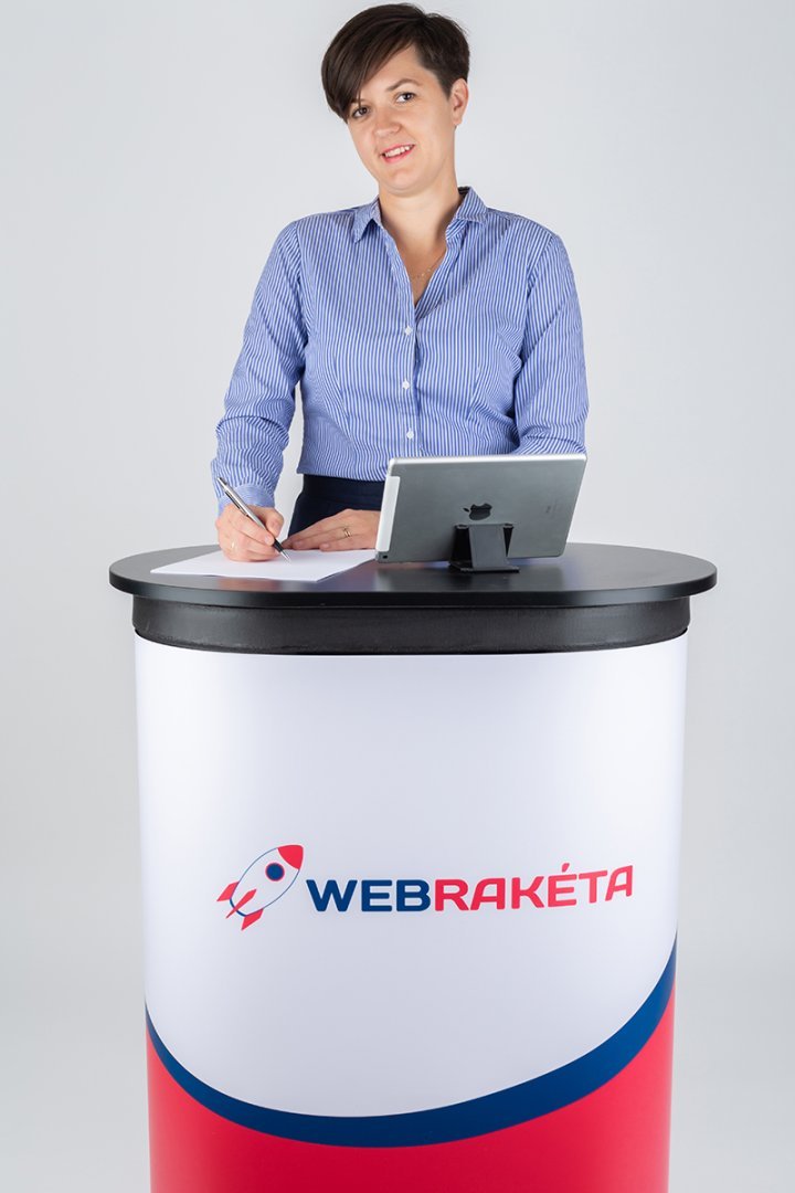 Erika, projekt menedzser